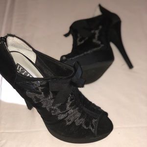 VeraWang White Platform Shootie